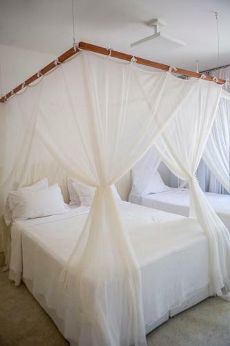 Excelente Casa, P� Na Areia, No Melhor de Arraial!