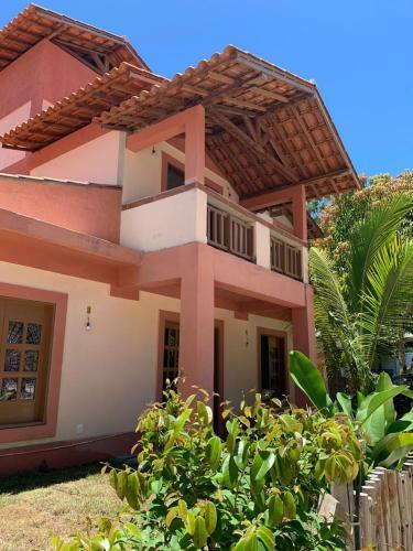 Casa-alta-da-aldeia-em-arraial-da-ajuda