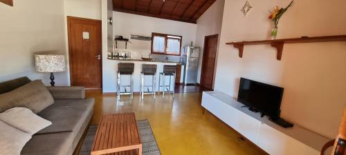 Apartamento Na Praia Com Charme, Piscina, Condominio
