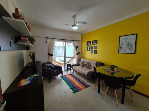 Apartamento Apto C/ Piscina - 150m Da Praia De Bombas