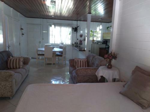 Casa Familiar Na Praia De Morrinhos
