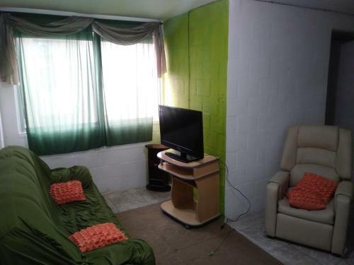 Apartamento Ap Mobiliado Em Excelente Localiza�ao! (5 Min Do Centro)