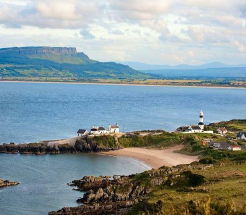 Superior 4 Bed House In Moville Donegal .
