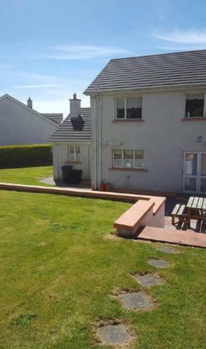 Superior 4 Bed House In Moville Donegal .