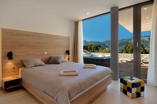 Beautiful Villa Alhena & Aurora