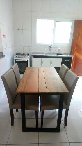 Casa Para Temporada Em Peru�be