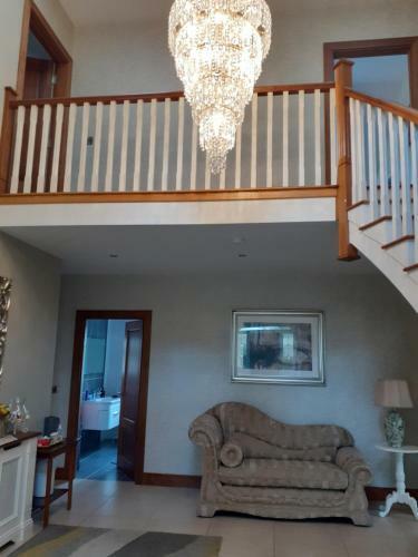 Single Room In Lovely Country Residence