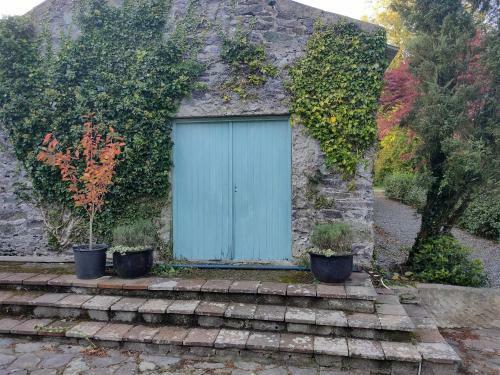Coach House