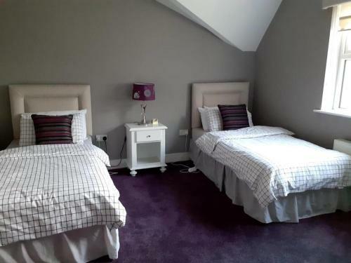 Bedroom No 3 Garden View