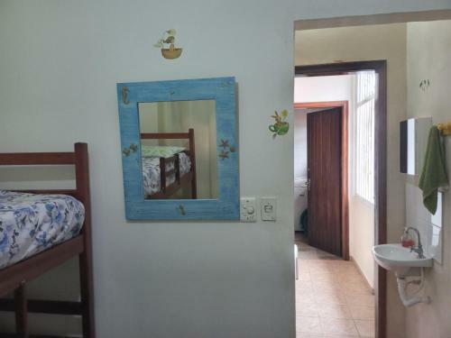 Casa T�rrea Com Piscina � 100 Mts Da Praia