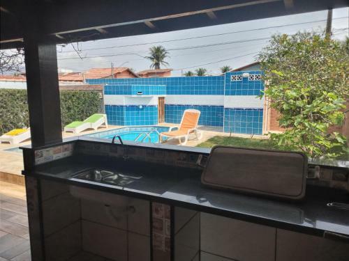 Casa T�rrea Com Piscina � 100 Mts Da Praia