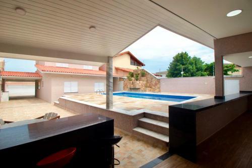 Peruibe Casa C Churrasq E Piscina A 200m Da Praia