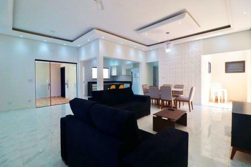 Imperdivel Casa A 450 Metros Do Mar Em Peruibe Sp