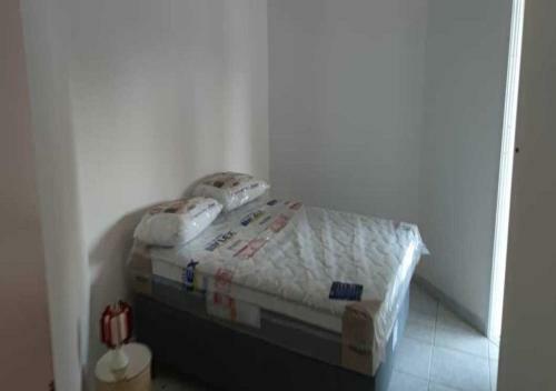 Casa Alto Padr�o Em Peru�be Com Piscina