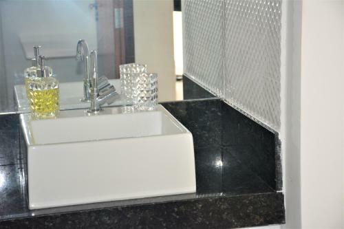 Apartamento Flat Joan Mir� - Apto201 - Localiza��o Privilegiada