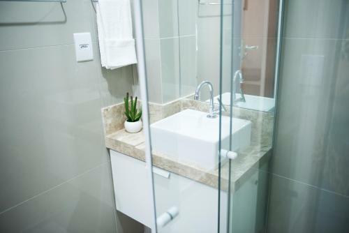 Confort�vel Casa A 500m Da Praia - Shoreline 3