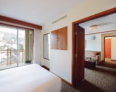 Hotel Pan Pacific Whistler Village Centre