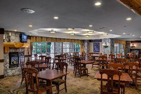 Hotel Coast Blackcomb Suites