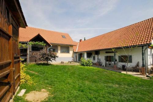 Stilvolles Landhaus Im Dreil�ndereck