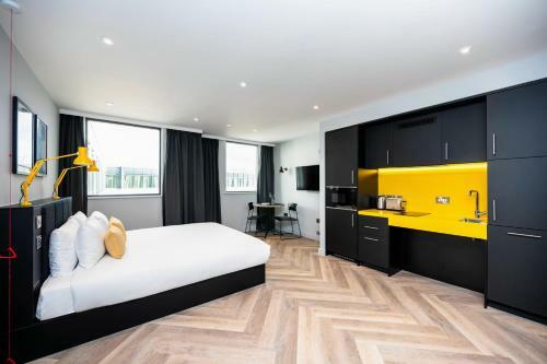 Staycity Aparthotels Tivoli