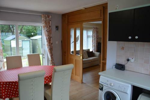 Aghadoe Country Cottage