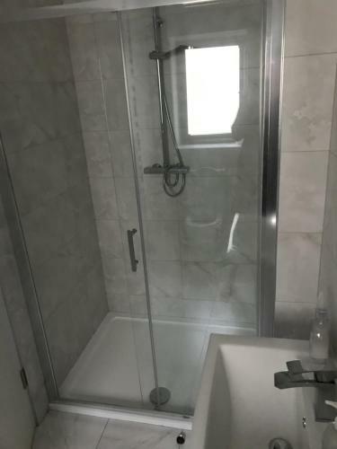 Hostal 1 Luxurious Room In Family Home