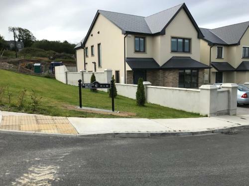 Hostal 1 Luxurious Room In Family Home