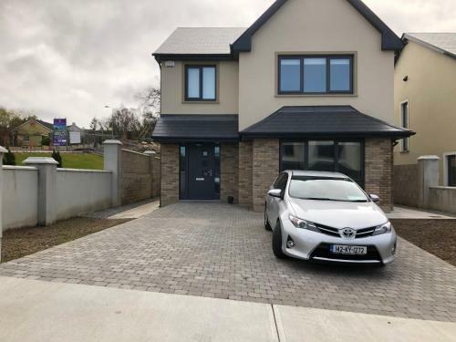 Hostal 1 Luxurious Room In Family Home