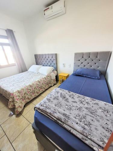 Resid�ncia White House - Casa De Piscina Em Penha.
