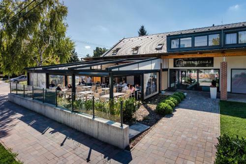 Bed & Breakfast Guba Vend�gh�z