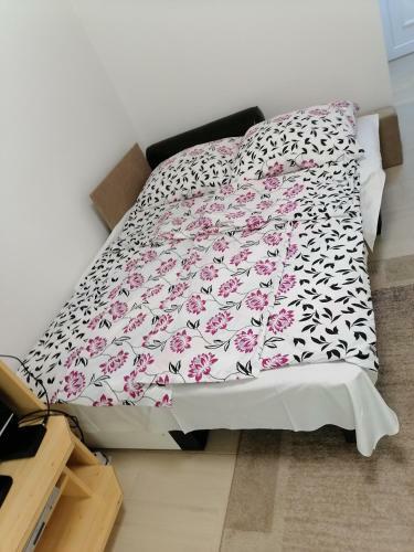 L�dy Apartman