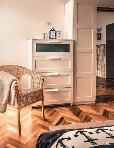 Sir�ly Apartman Fony�d