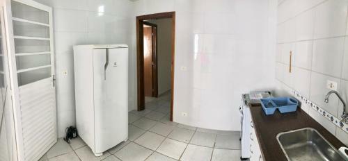 Casa Com �tima Localiza��o