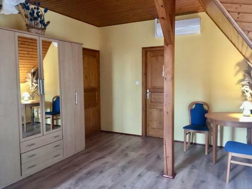 Hostal Marta Guest House