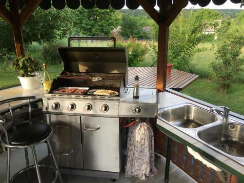 Hostal Marta Guest House