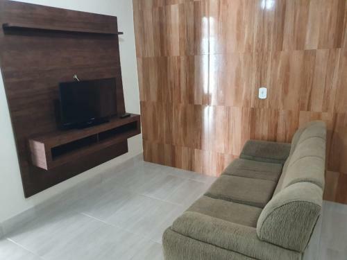 Casa Com Piscina E Churrasqueira E Excelente Localiza��o Em Piuma