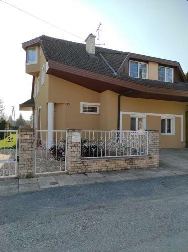 M�rta Apartman Gy?r