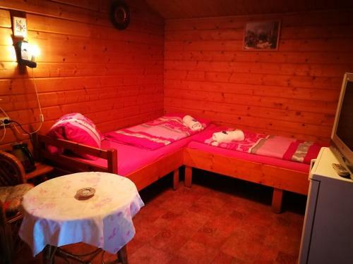 Hostal City Camping& Apartman &bungalow