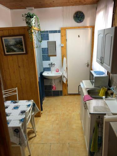 Hostal City Camping& Apartman &bungalow