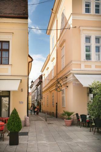 Apartamento F?t�r Rezidencia