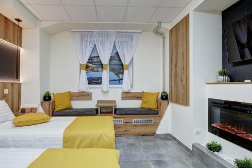 Hostal Riverside Inn - Dunaparti �lom