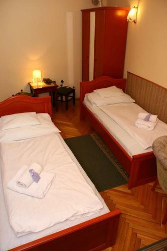 Bed & Breakfast Kert�sz Panzi� Gy?r