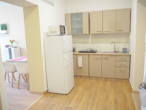 Holiday Apartmanh�z
