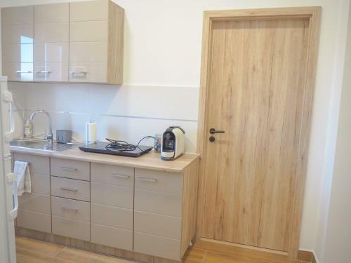 Holiday Apartmanh�z