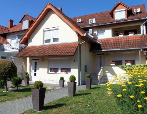 Silent Apartmanh�z Hark�ny