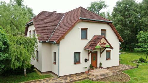 Apartamento �gerliget Vend�gh�z