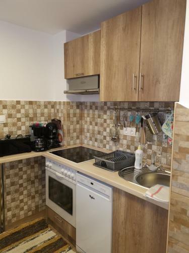 Lili Apartman