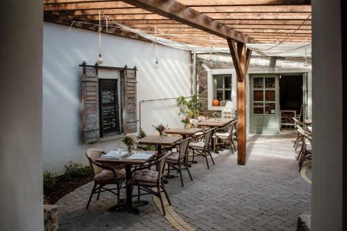 Hotel Hazai Provence