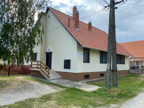 Hostal Napsug�r �d�l?h�z