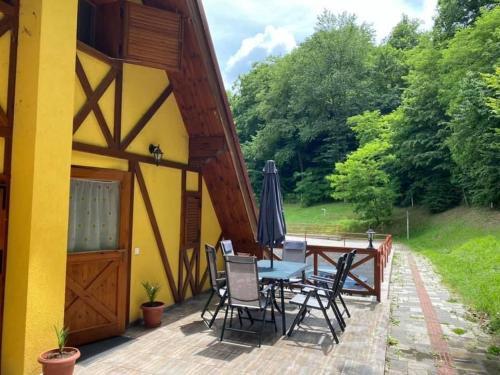 Hostal Tavas Vend�gh�z